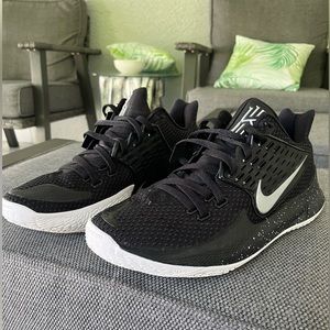 Nike Kyrie Low 2